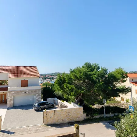 Daire Quiet Corner Jezera