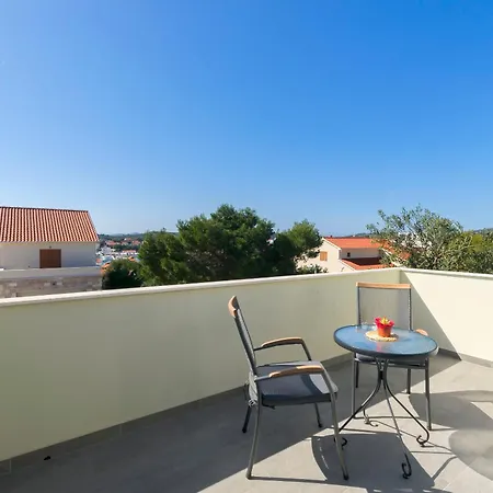 Quiet Corner Апартаменты